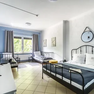 Krokodyl-stara Praga Varsovie