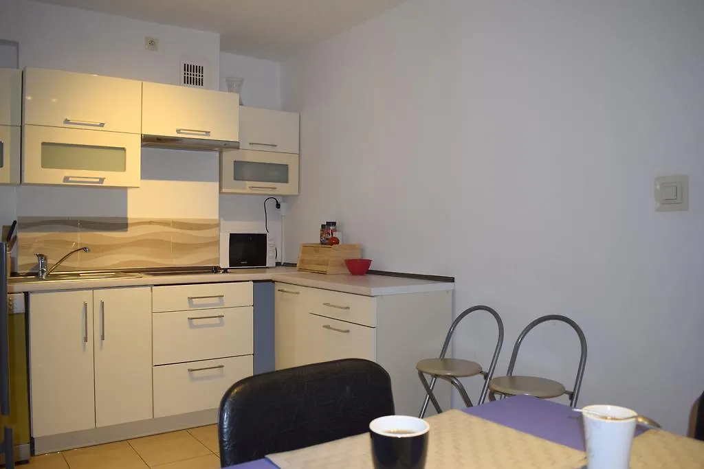 Hostel Bielany Bed Warschau 0*,  Polen