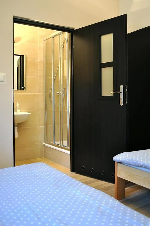 Bielany Bed Hostel Warsaw Poland
